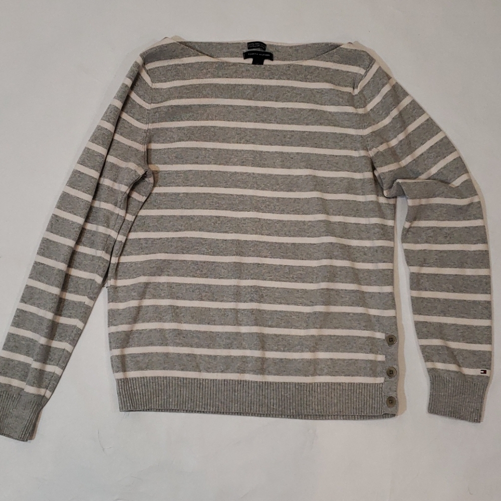 Tommy Hilfiger Top Size Large